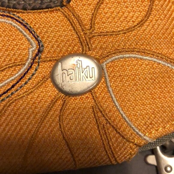 Haiku Wallet - Picture 4 of 5